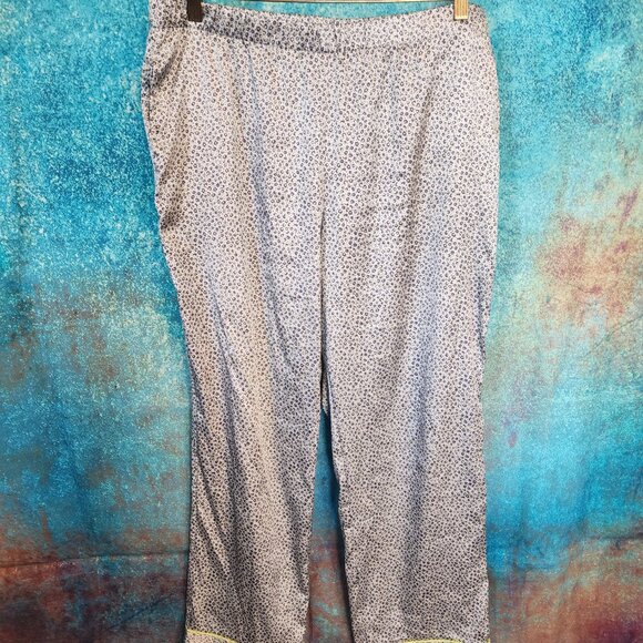 Victoria Secert Silk PJ Set - Picture 3 of 5